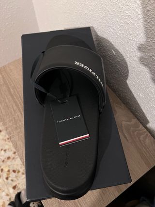Sandalias Tommy Hilfiger Negras Talla 43