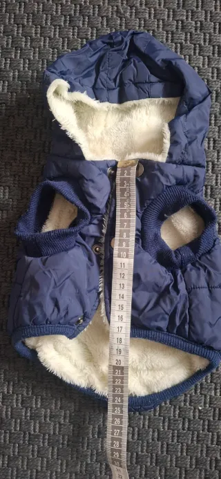 Cama para perro gris y verde