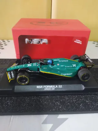 Coche Slot NSR Formula 22 Aston Martin Verde