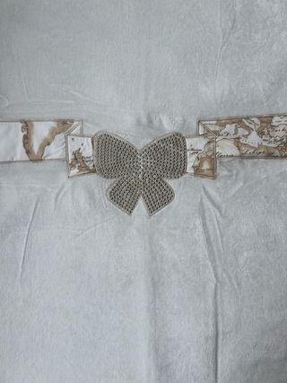 Copertina neonata Alviero Martini Prima Classe