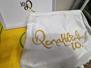 Nike Tiempo R10 Ronaldinho Oro Blanco