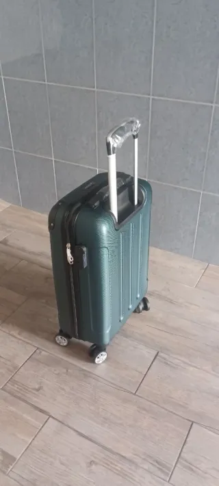 Maleta Cabina Verde Oscuro 55x35x20 Nueva