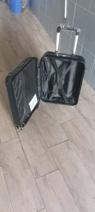 Maleta Cabina Verde Oscuro 55x35x20 Nueva