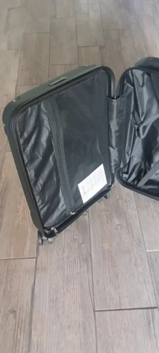 Maleta Cabina Verde Oscuro 55x35x20 Nueva