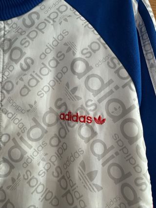 Chaqueta Adidas Azul y Blanca
