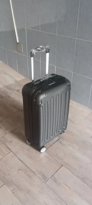 Maleta Cabina Negra 55x35x20 Nueva