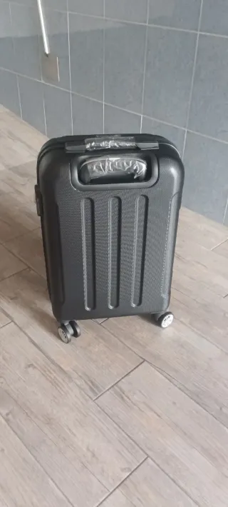 Maleta Cabina Negra 55x35x20 Nueva