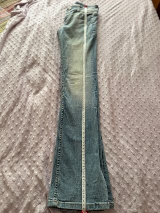 Vaqueros Bershka Skinny Acampanados