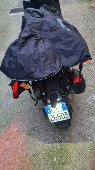 TUCANO Coprigambe Termoscudo R081