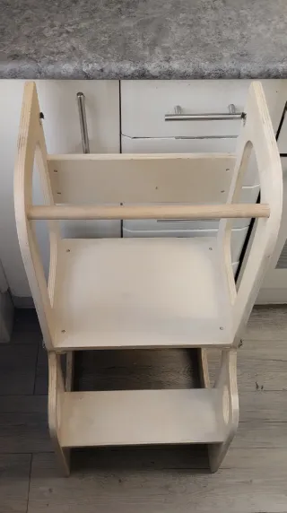 Torre Montessori Pupitre Madera