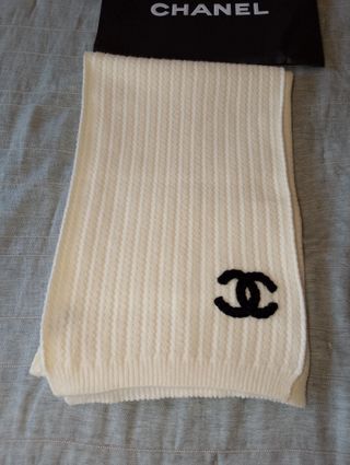 Bufanda Chanel Cachemira y Seda