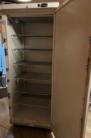 Congelador Vertical Makro Professional 511L