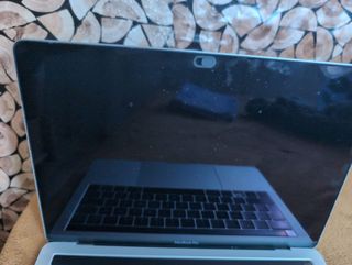 Macbook Pro 2017 Gris Espacial