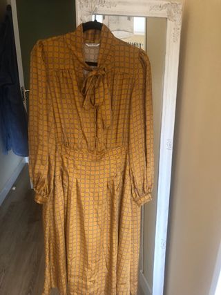 Vestido NAF NAF amarillo estampado talla L