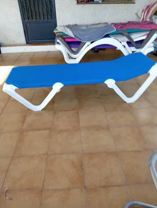 2 Tumbonas Balliu Fijas cabezal no teclinabes 100€