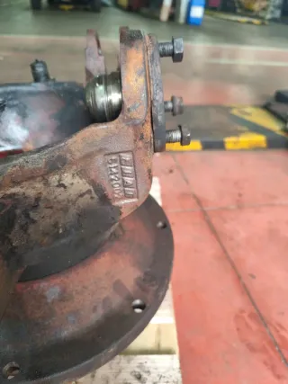 Recambios eje delantero Fiat 9090/8090