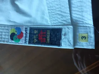 Kimono Karategi Shureido Kata Adulto Blanco