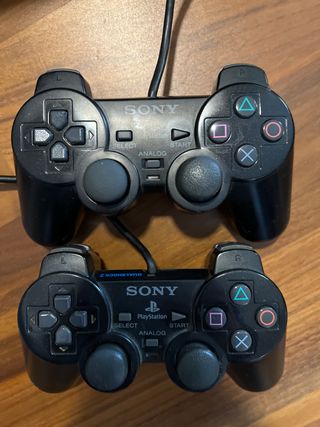 PS2 + 2 mandos + cables + REGALO 2 memory cards