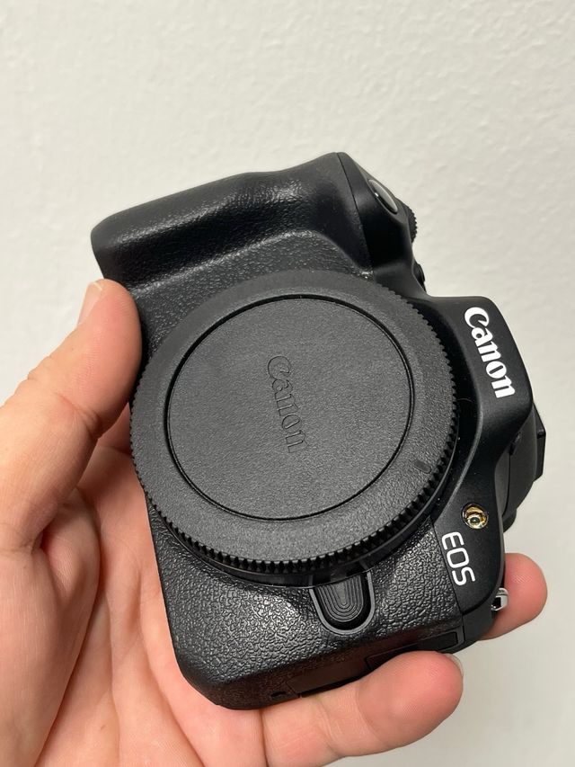 Canon EOS R50 Kit Cámara + Objetivo