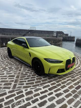 BMW M4 M RACE PACk FULL EXTRAS COMPETITION