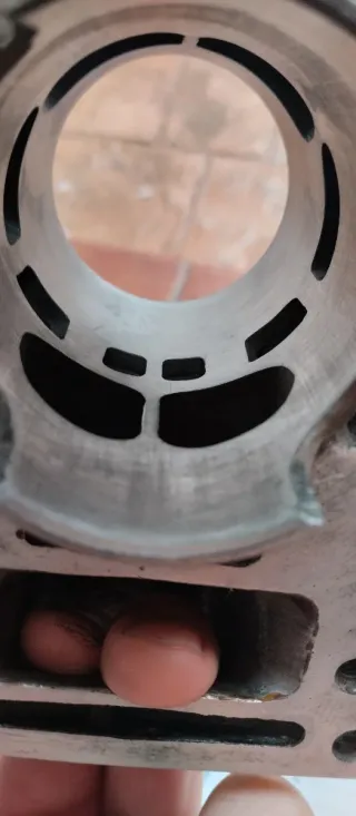 Cilindro y culata Suzuki RM 125 1984