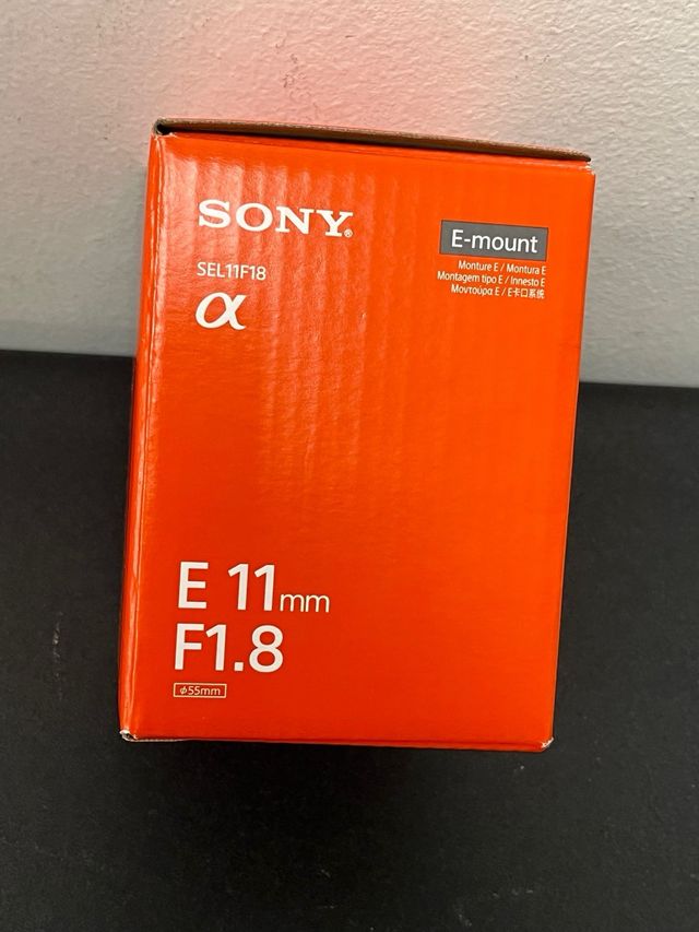 Objetivo Sony SEL11F18 11mm F1.8 E-mount