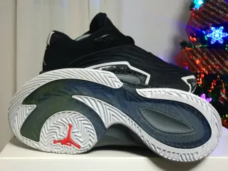 Zapatillas Jordan Luka 3 Speedway Negras