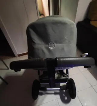 Carro de bebé nuevo