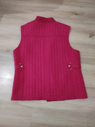 Chaleco acolchado rojo talla 52
