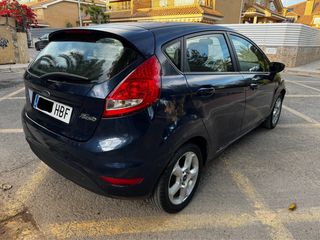 Ford Fiesta 1,2 gasolina 90.000kms