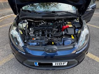 Ford Fiesta 1,2 gasolina 90.000kms