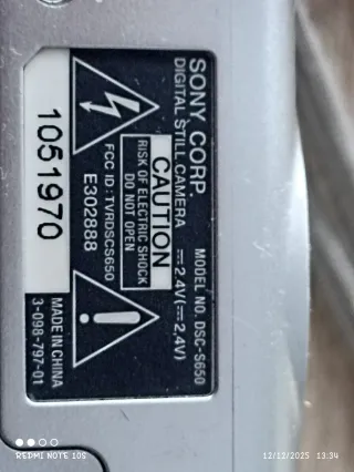 Cámara Sony Cyber-Shot Plata Mod: DSC-S650