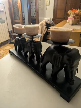 Portacandele elefanti in legno e metallo