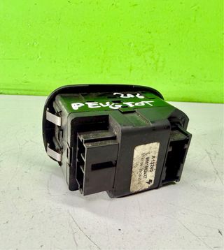 96618624XT Botonera Elevalunas Peugeot 206