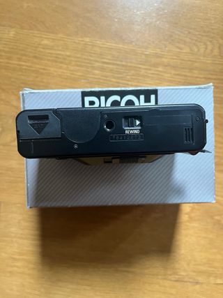 Cámara analógica Ricoh FF-3 AF