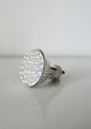 Bombilla LED Halógena