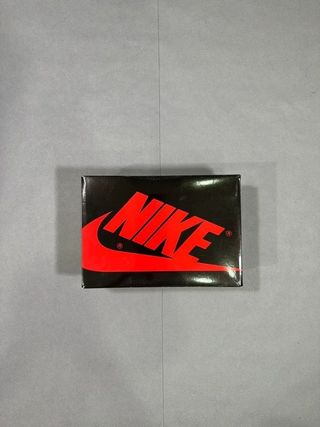 Nike Air Jordan 1 Talla 42