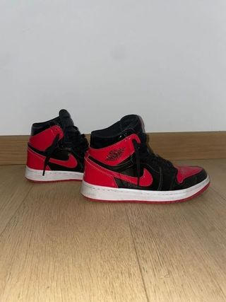 Nike Air Jordan 1 Talla 38 Negro Rojo Charol