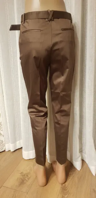 Pantalón Massimo Dutti kaki T36