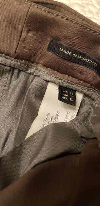 Pantalón Massimo Dutti kaki T36
