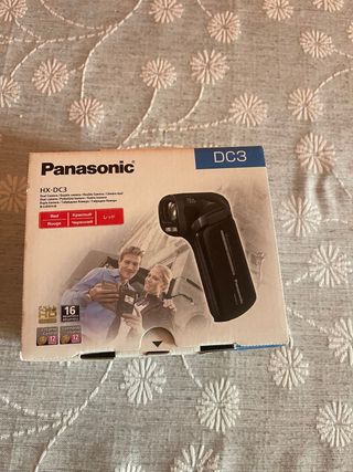 ■ ほぼ新品 ■パナソニック　Panasonic HX-DC3 レッド Cámara Panasonic HX-DC3 Roja de Segunda mano por 100 EUR en Oviedo