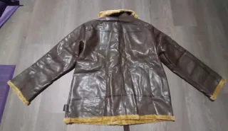 Chaqueta marrón con forro