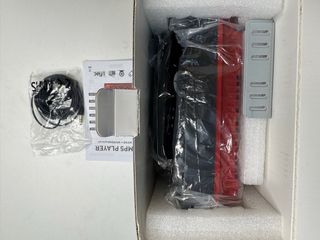 Radio de Coche Negra con Mando