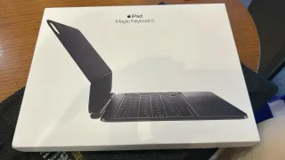 Teclado Magic Keyboard para iPad 11"