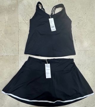Conjunto Oysho Top y Falda Negro Talla XL