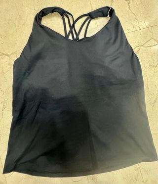 Conjunto Oysho Top y Falda Negro Talla XL