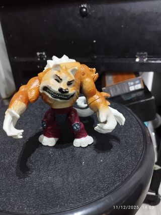 Figura Dogpound Tortugas Ninja