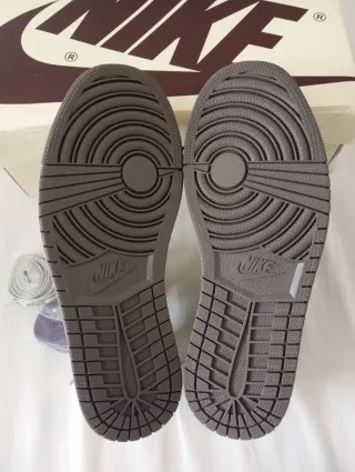 Jordan 1 x Travis Scott Reverse Moca