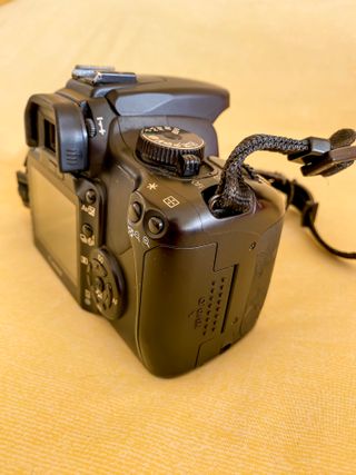 Cámara Canon EOS 400D Digital + Accesorios