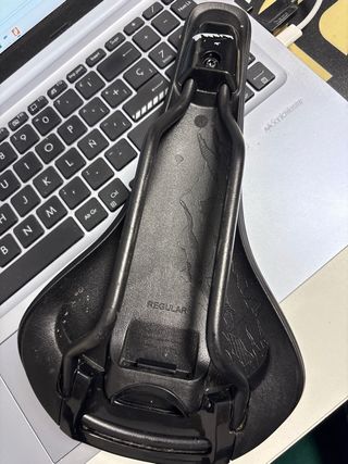 Sillín Fizik Taiga Negro